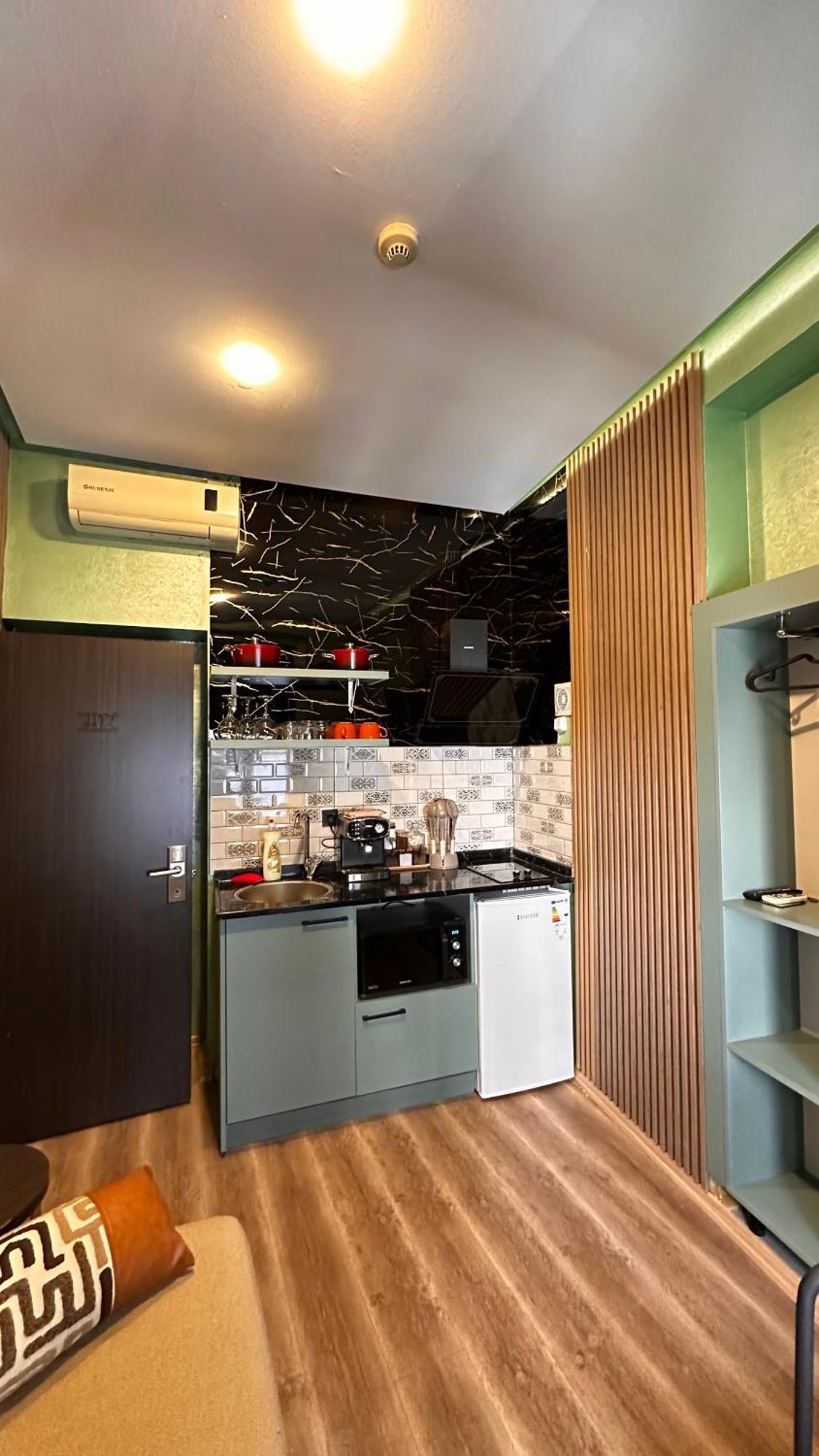 Big Urban Stay Taksim &With Sea View — Photos 3
